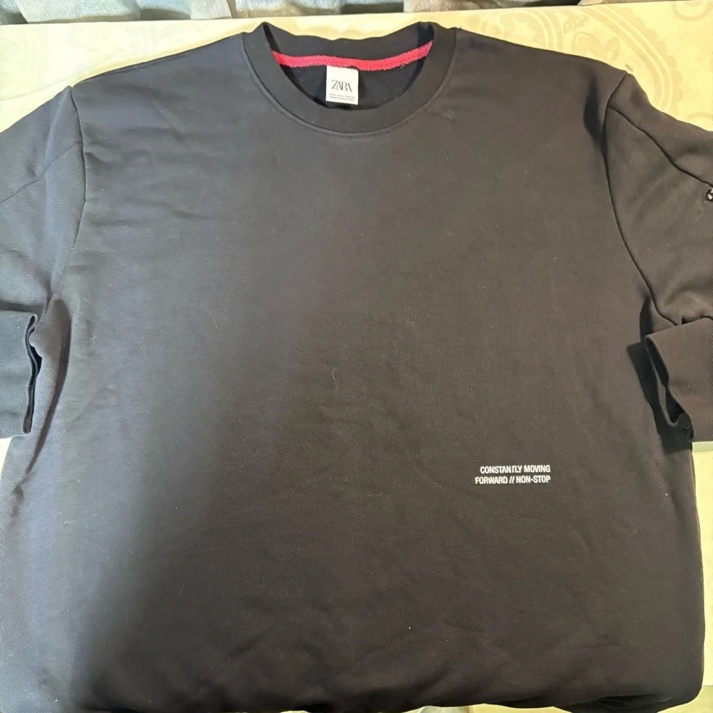 Zara Black Crew Neck Sweater